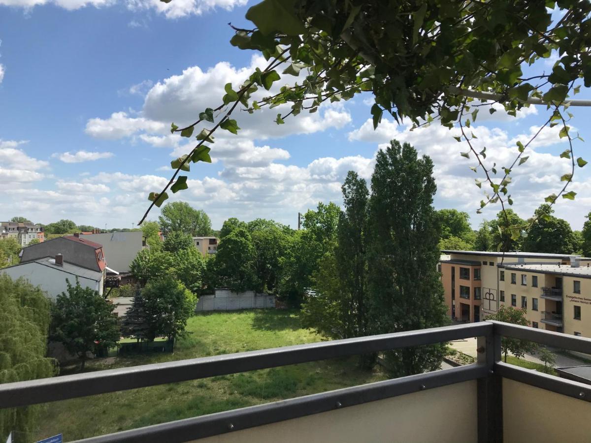 Stadtdschungel Fewo Mit Balkon Cottbus Ngoại thất bức ảnh